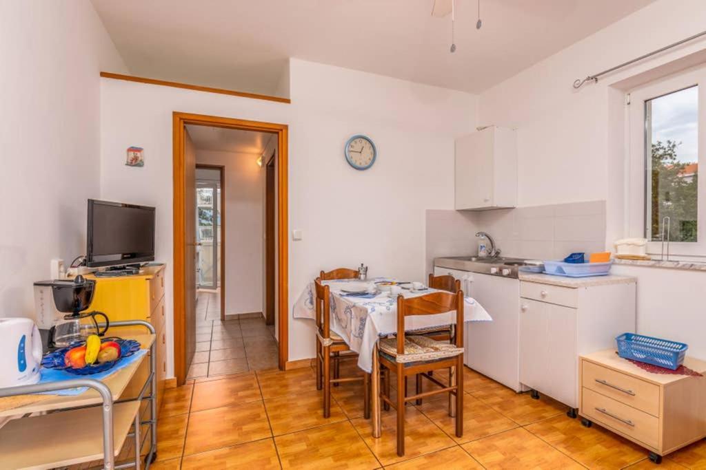 Apartment Mira 3 Klimno Ngoại thất bức ảnh